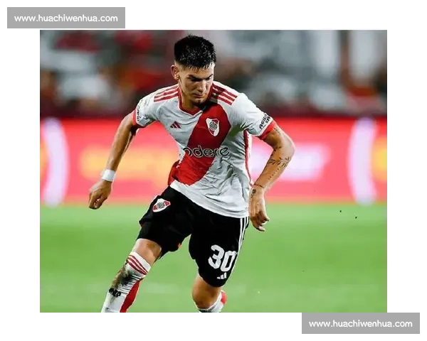 帕雷德斯盛赞马斯坦托诺：17 岁天才中场的全能表现令人惊叹